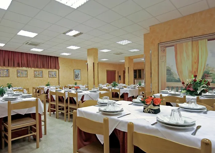 Casa Per Ferie Oasi San Giuseppe Hotel 3*