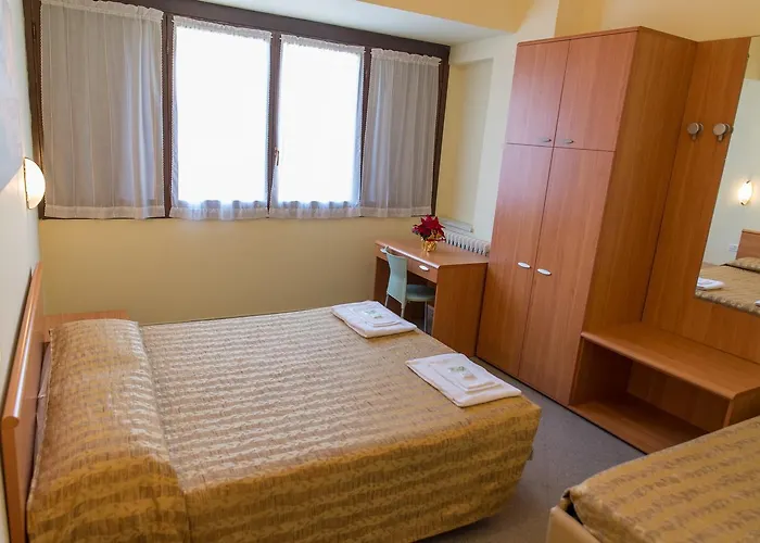 Hotel Casa Per Ferie Oasi San Giuseppe 3*