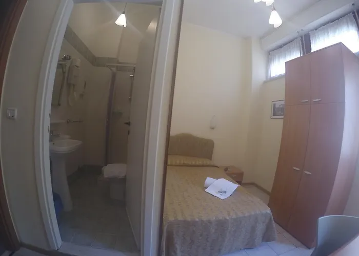Casa Per Ferie Oasi San Giuseppe Hotel 3*
