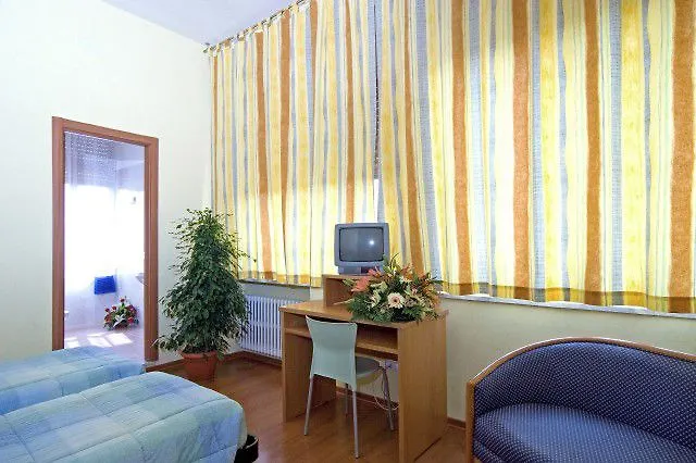 Casa Per Ferie Oasi San Giuseppe 3*